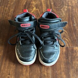 Addidas Unisex black and red